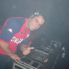 DJ Chris Galbraith