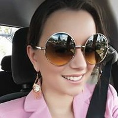 Red Weathered Wanderer