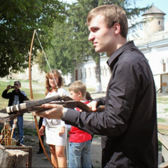 Денис Белов