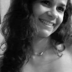 Fabia Telles