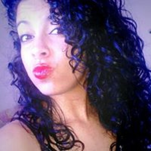 Ana Souza’s avatar