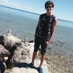 Nicholas J Vankralingen