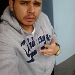 Eduardo Santos