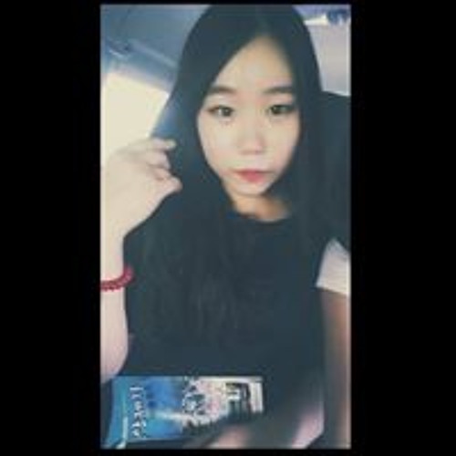 김수정’s avatar