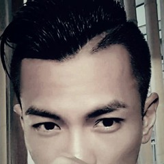 Hällö Perry ( 'Ferrari )