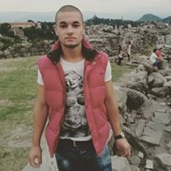 Донислав. Петров.