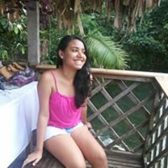 Victória Reis