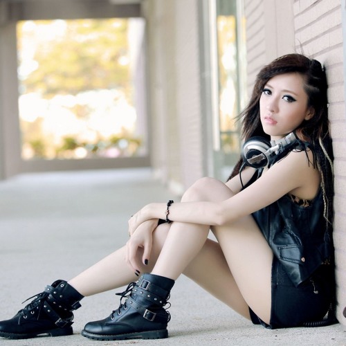 Justin Bieber What's Your Name Ft Usher (New Song 2015)