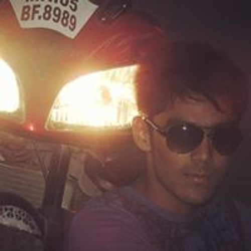 Ritesh Lassi’s avatar