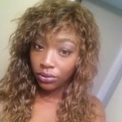 Paige ChoglitParis Rose