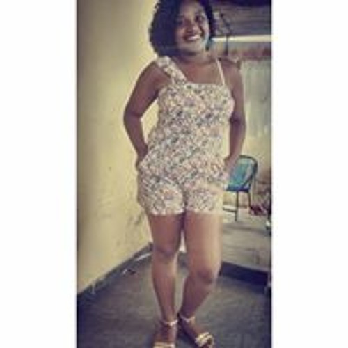 Raphaela Nascimento’s avatar