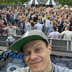 Techno??