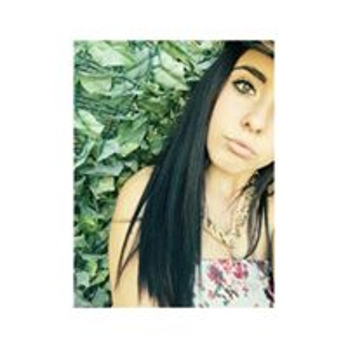 Laura Costa’s avatar