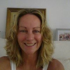 Amparo Pérez-Gómez