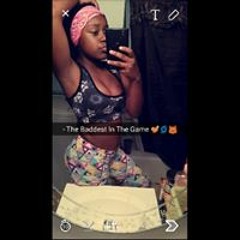 Obey Yazmine Holloway