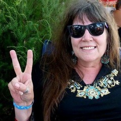 Kaanii Powell Cleaver