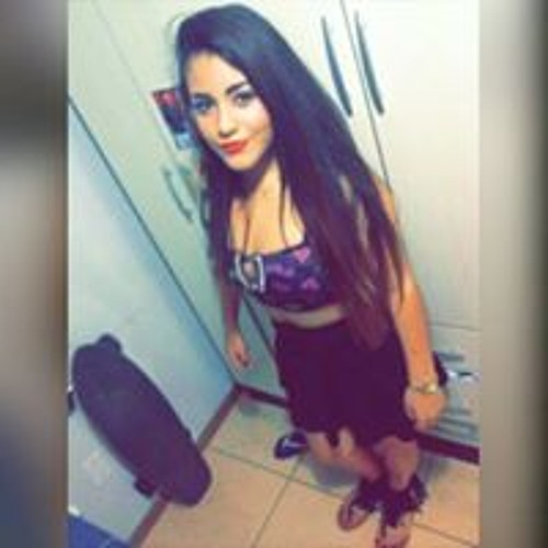 Raissa Alves’s avatar