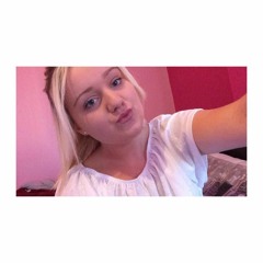 Caitlin Kinnear