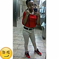 Mariah Mo'Nique Strong