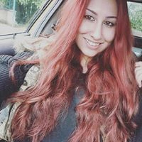 Emanuela Red’s avatar