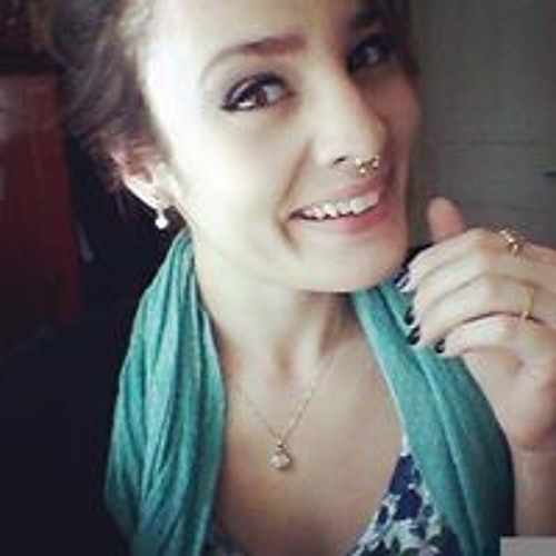 Nina Peixoto’s avatar