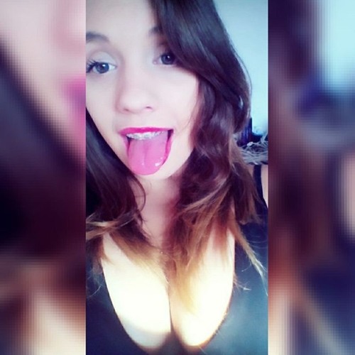 Larissa Guimarães *-*’s avatar
