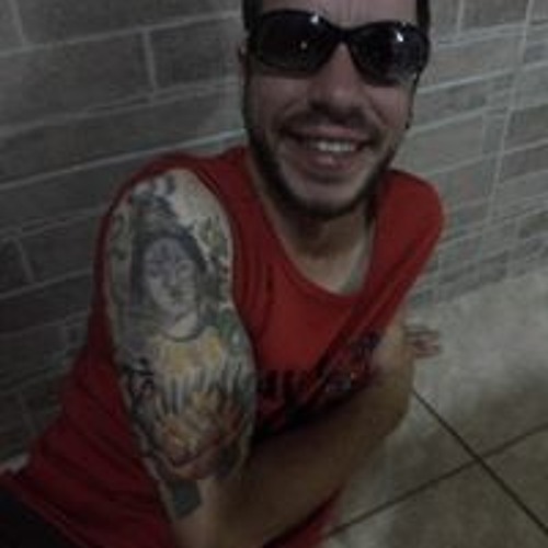 Vinicius Tavares de Souza’s avatar