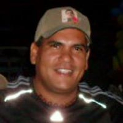 Carlos Martinez’s avatar