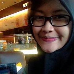 Azizah Fadwah