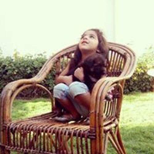 Julia Amr Ismail’s avatar