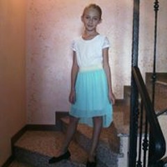 Stream Emily Buoso music | Listen to songs, albums, playlists for ...