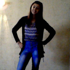 Camille CollineSarah