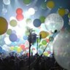 Sol Driven Train - 06-12-2010 - Wisteria