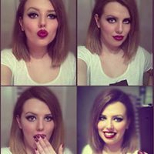Ana Vojinovic’s avatar