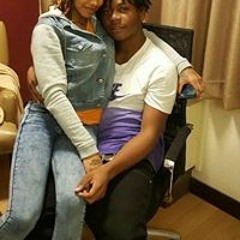 Sittinq Pretty Bytchess