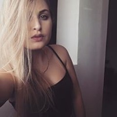 נטלי אברמוב