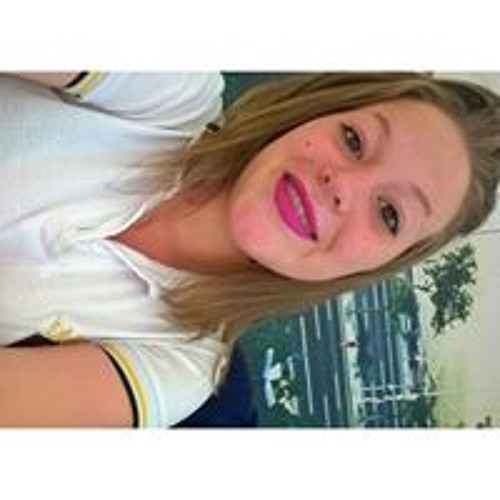 Rebeca Medeiros’s avatar