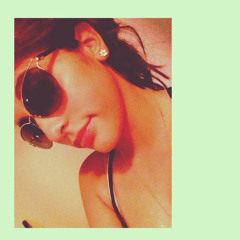 Laura Lucia Calderon