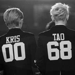 Chàng Trai Đối Diện Ơi,nhìn Qua Đây