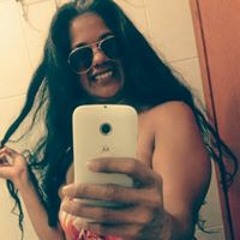 Simonee Ferreira