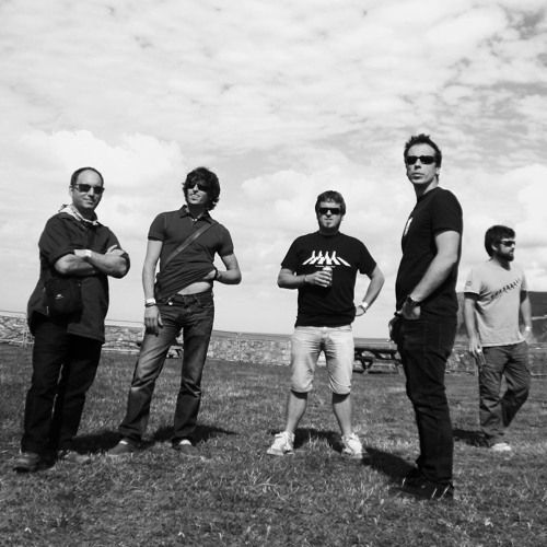 Stream The Uski's music | Listen to songs, albums, playlists for free ...