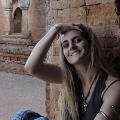 Larissa Linder // d.tales