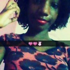 Naima Adriana Soarez