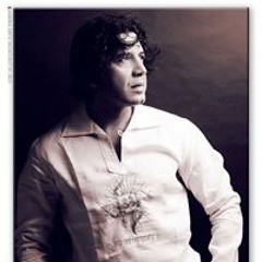 Love this oh so romantic track by kishore kumar..my high school fav !! Main tere pyar mein pagal..my love