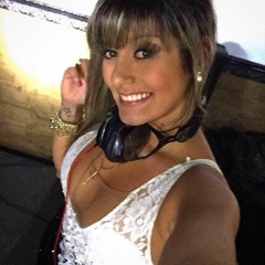 DJ Carla Cyndi