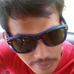 สุทัศน์ พุ่มละออ