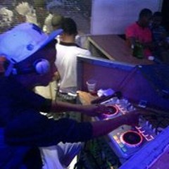 Djbomba Con La Mega Gl