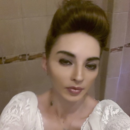 Alina Buchert’s avatar