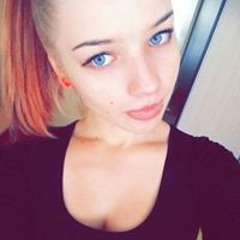 <3