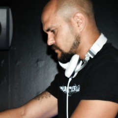 DANNYFILH a.k.a [ AMNSÜRE ]